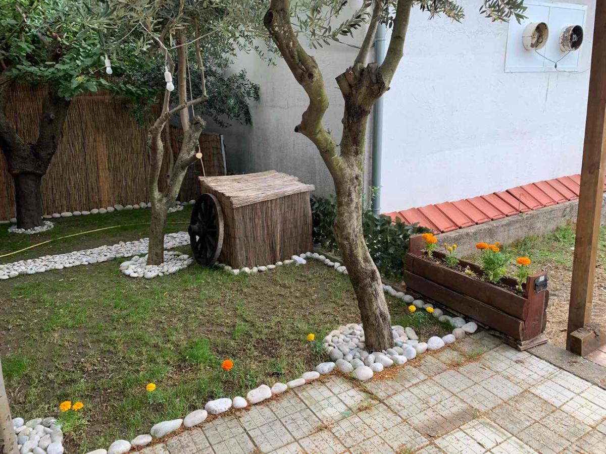 Apartments Amar Ulcinj Exterior photo