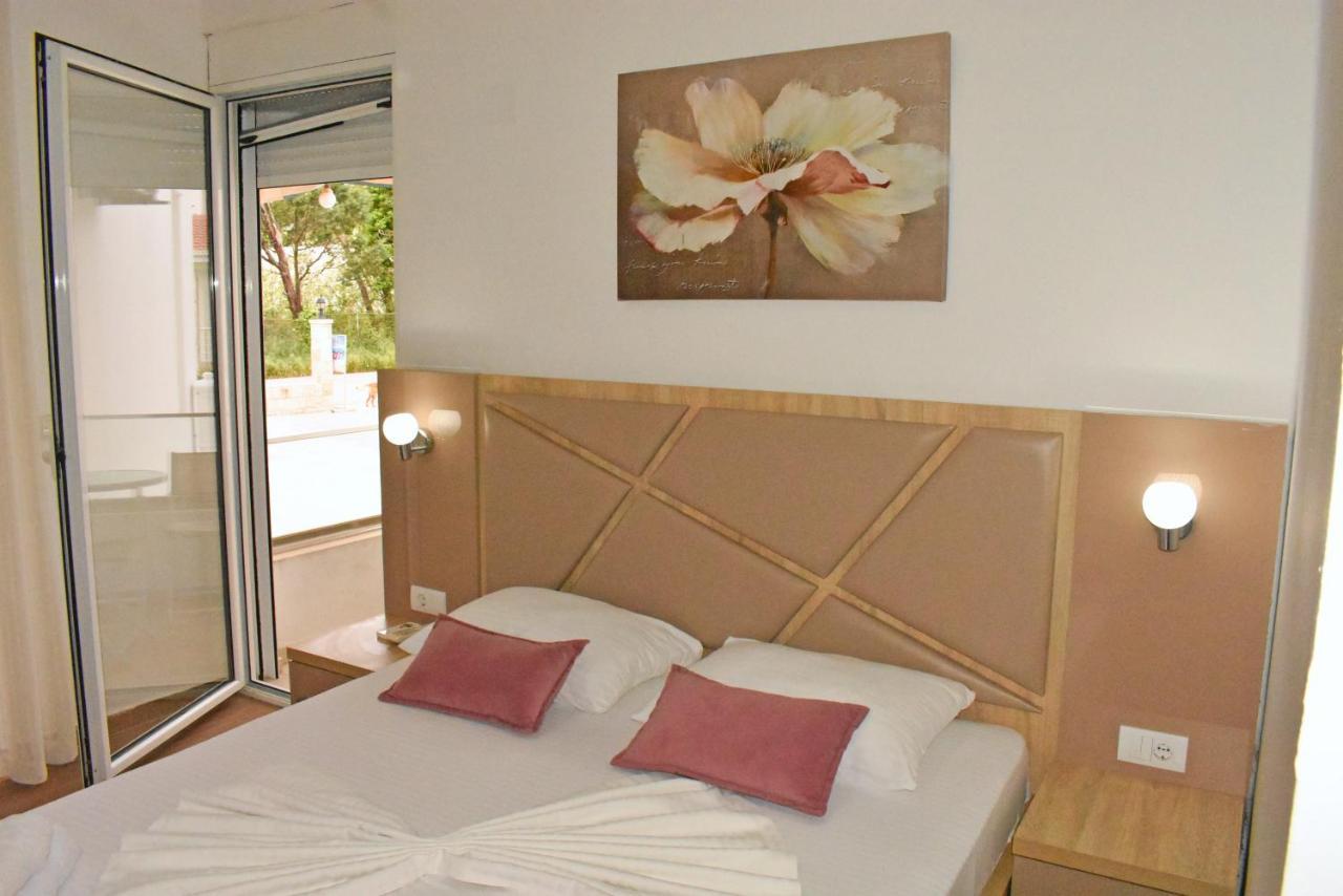 Apartments Amar Ulcinj Exterior photo