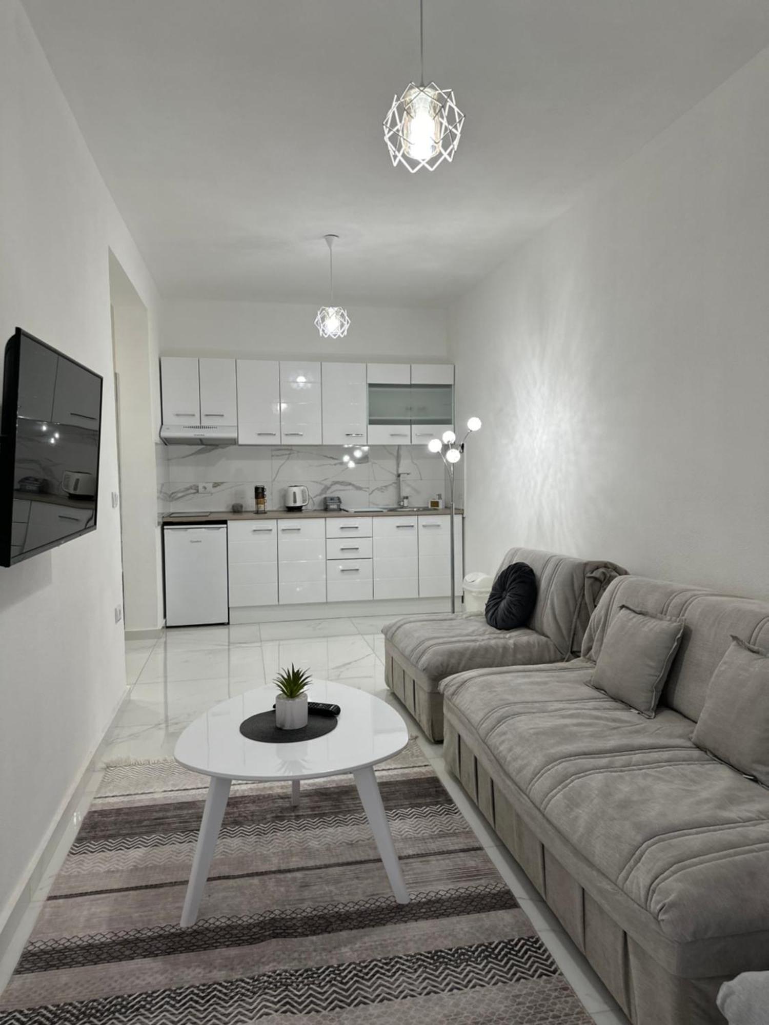 Apartments Amar Ulcinj Exterior photo