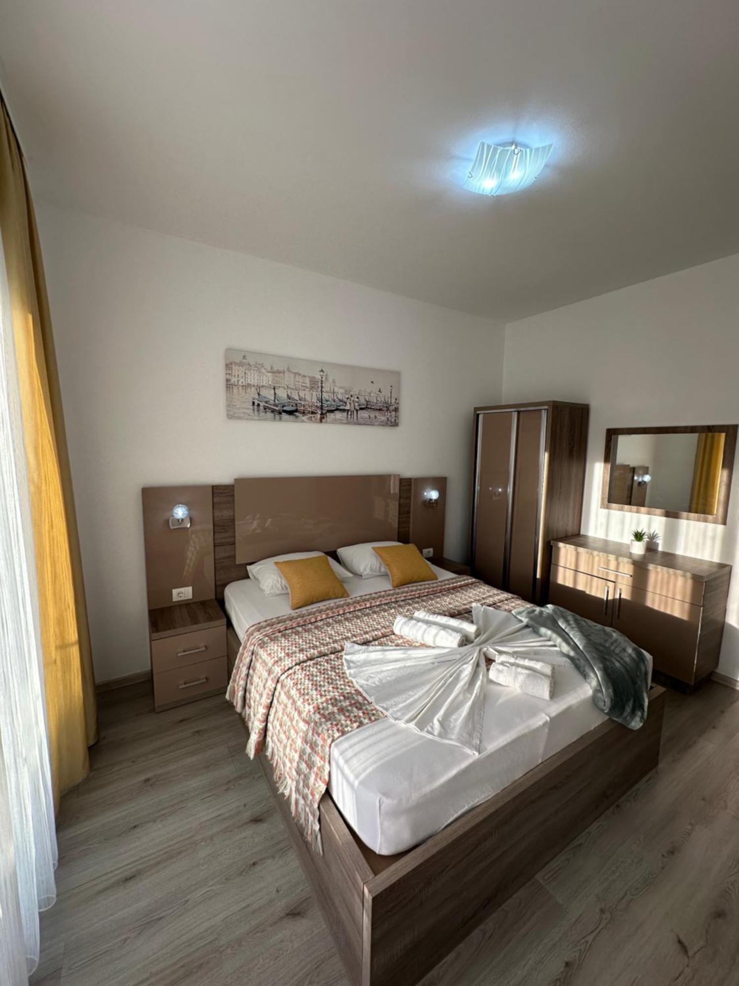 Apartments Amar Ulcinj Exterior photo