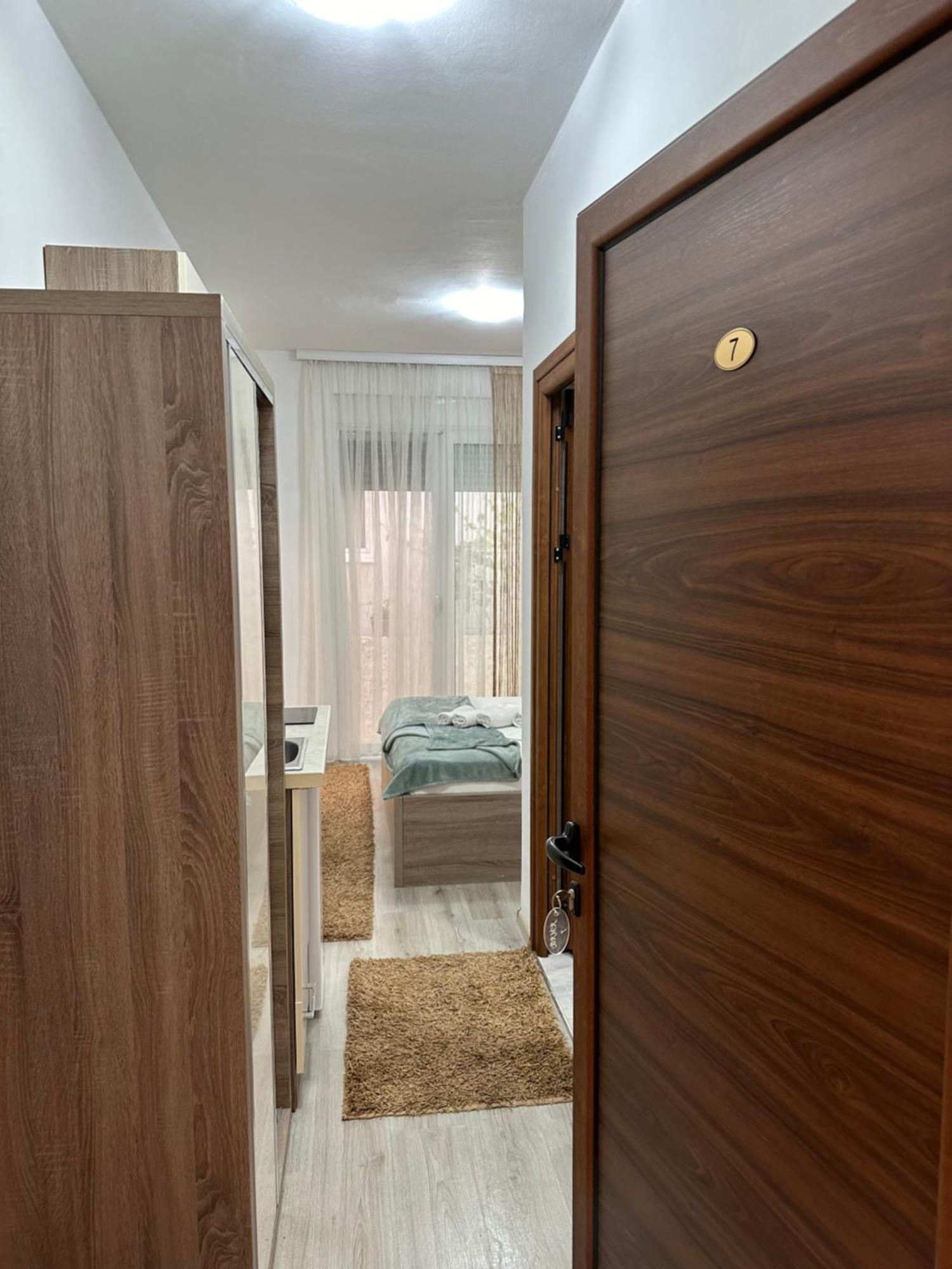 Apartments Amar Ulcinj Exterior photo